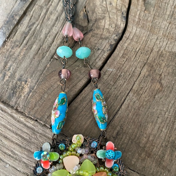 Handmade designer stone necklace - artisan from Montreal - Picture 5 of 9